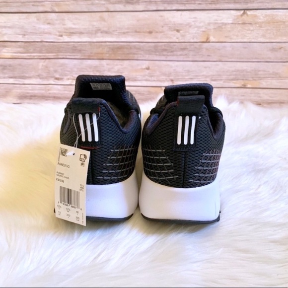 Adidas Asweego Running Shoes - Picture 6 of 7